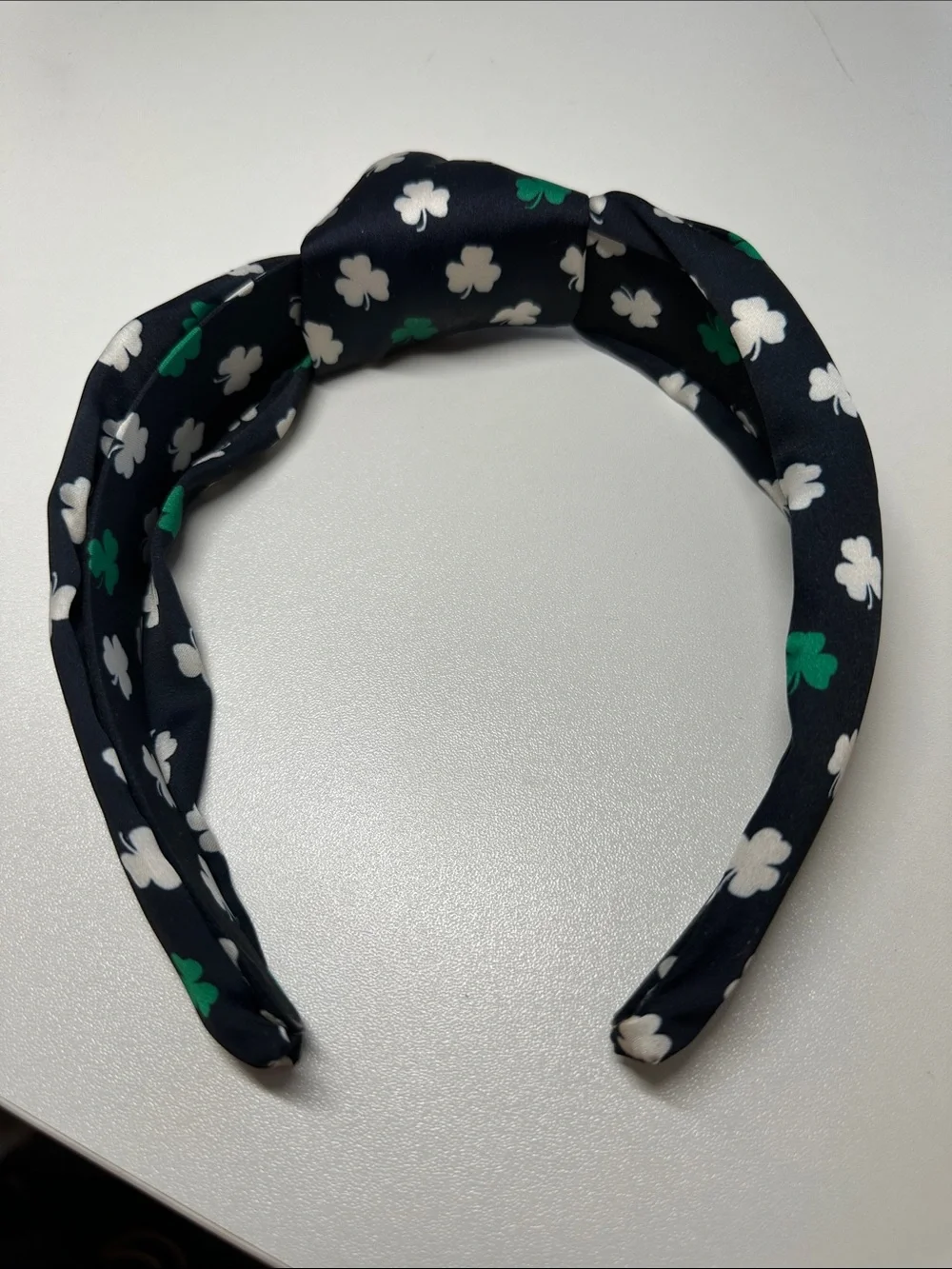Loft Navy Blue Knot Headband with White & Green Clover Print